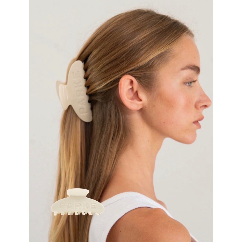 NWT Parke Cream Claw Clip